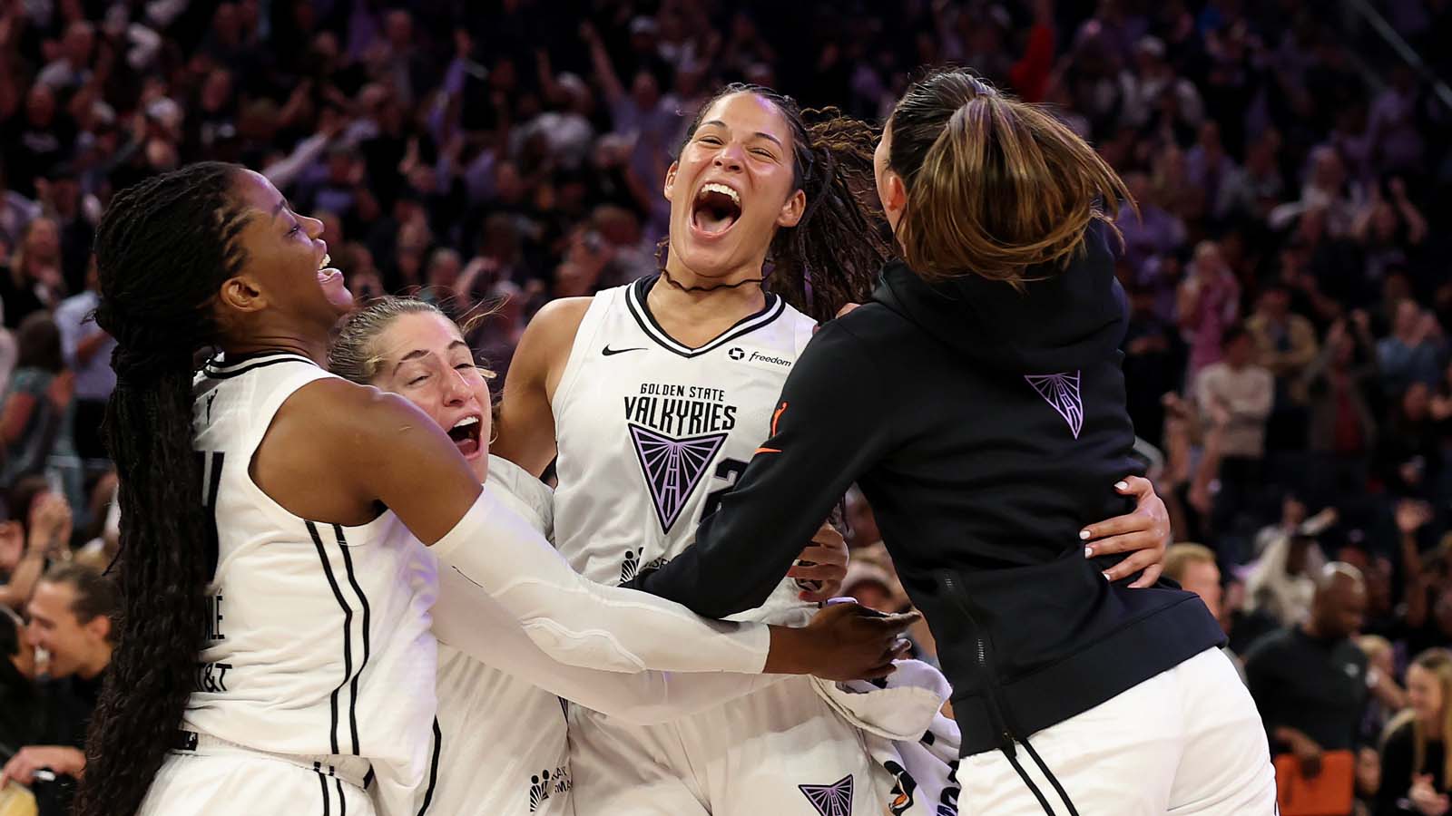 Valkyries Lead WNBA Championship Odds As Lynx Exit