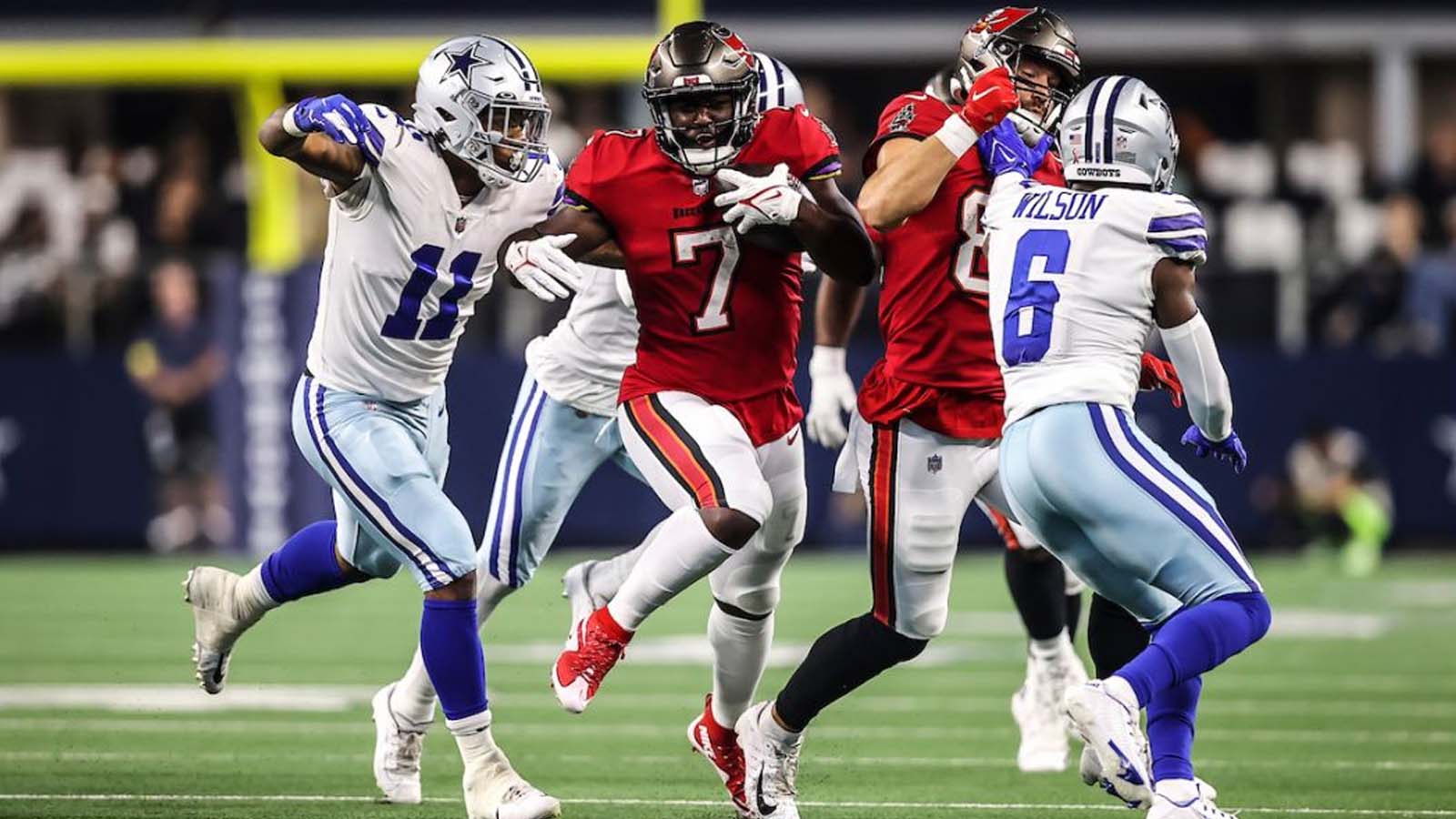 Buccaneers Upset Cowboys 24-16 As 9.5-Point Underdogs
